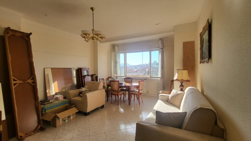 13002 MARSEILLE Vieux-Port / Panier Grand appartement à ache – 3 pièces – 2 chambres – 75 m²