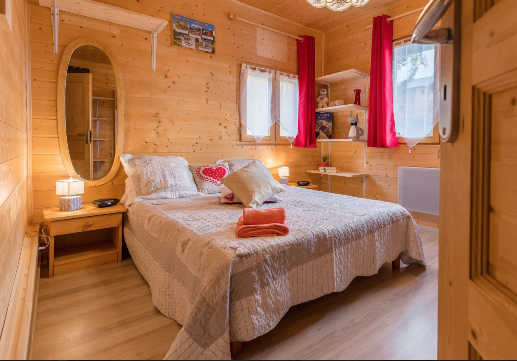 Spacieux chalet meublé au coeur des Alpes – 16 pièces – 14 chambres – 334 m²
