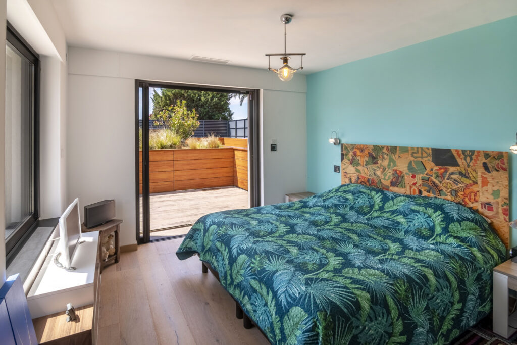 Villa vue mer PANORAMIQUE – 8 pièces – 6 chambres – 324 m²