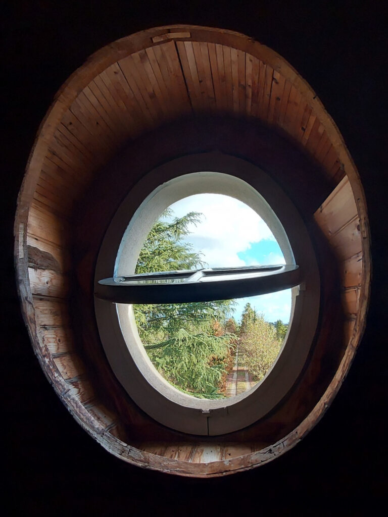 Gentilhommière de 400 m2 dans un parc de 18 500 m2 – 12 pièces – 6 chambres – 357 m²