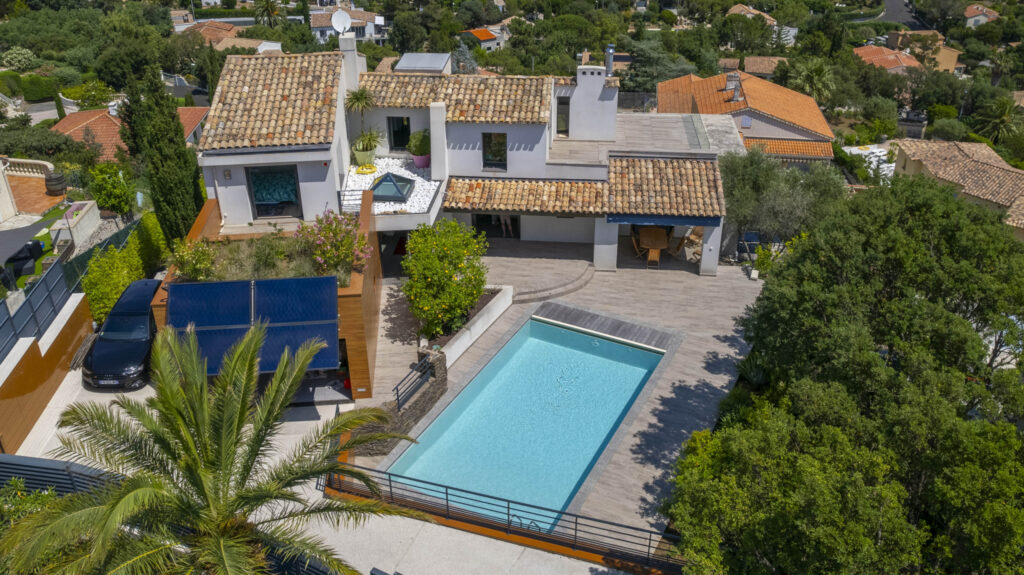 Villa vue mer PANORAMIQUE – 8 pièces – 6 chambres – 324 m²