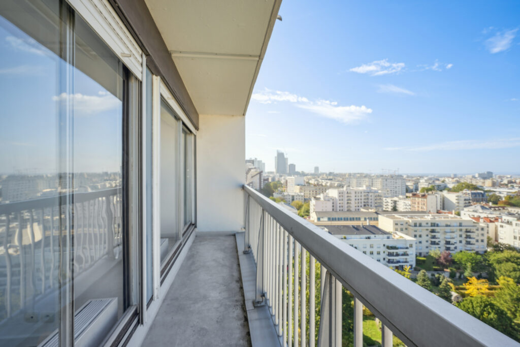 Courbevoie (92) – Quai de Seine – Appartement familial – 3 pièces – 2 chambres – 68 m²
