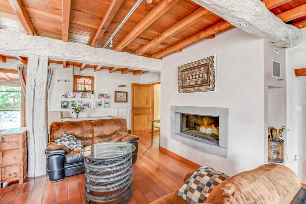 La tranquillité à l’état pur… – 14 pièces – 10 chambres – 541 m²