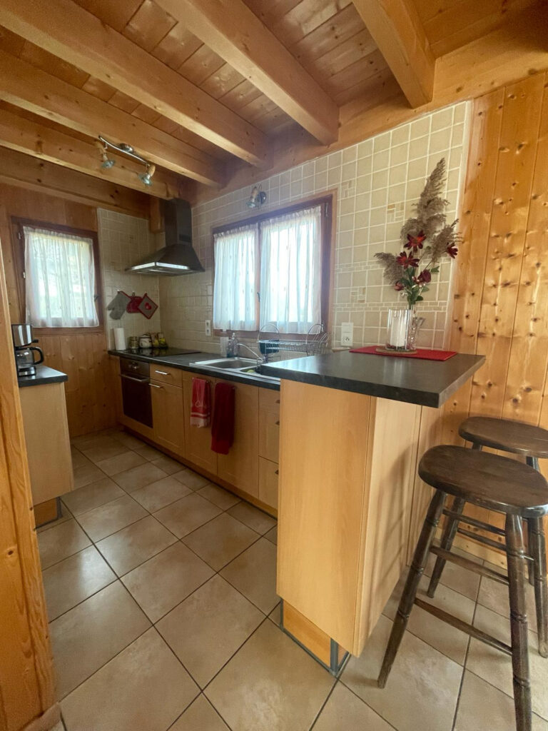Chalet de 130m2 COUP DE COEUR – 4 pièces – 3 chambres – 130 m²