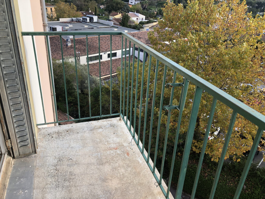 VALLAURIS LIMITE CANNES – 4 pièces – 3 chambres – 69.32 m²