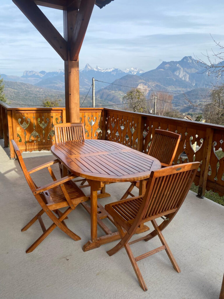 Chalet de 130m2 COUP DE COEUR – 4 pièces – 3 chambres – 130 m²