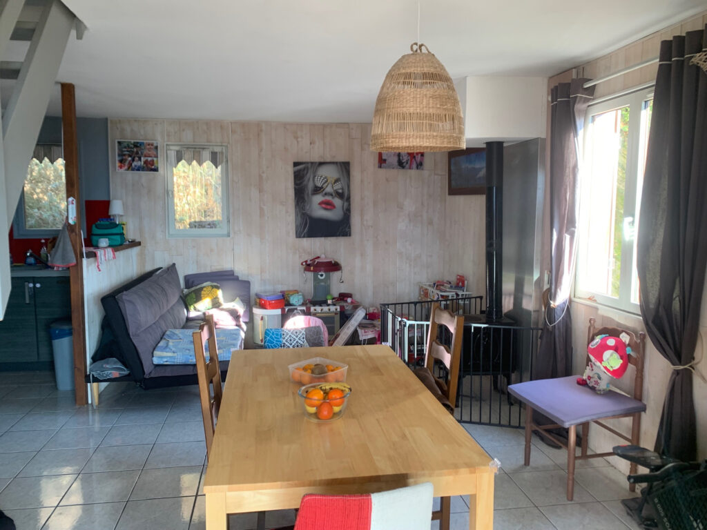 Un petit havre de paix avec vue splendide – 3 pièces – 2 chambres – 56 m²