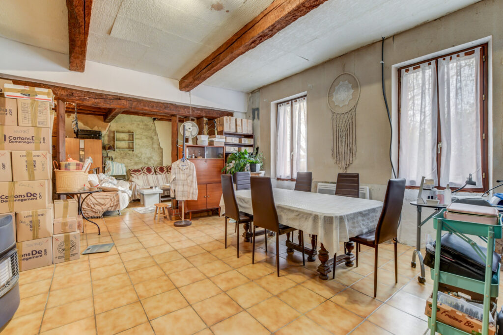 LA TRANQUILLITÉ À L’ÉTAT PUR !!! – 8 pièces – 5 chambres – 158 m²