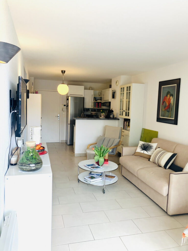 T2 cabine avec ascenceur vue mer et jardin Baie des Iles  – 3 pièces – 1 chambre – 43 m²