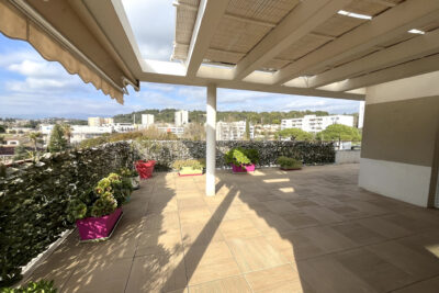 3/4P TOIT TERRASSE VUE PANORAMIQUE – 3 pièces – 2 chambres – 72.8 m²
