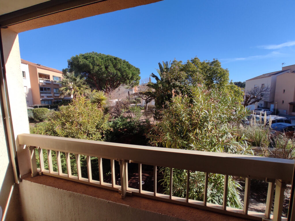 Appartement T2 +TERRASSE – 2 pièces – 1 chambre – 33 m²