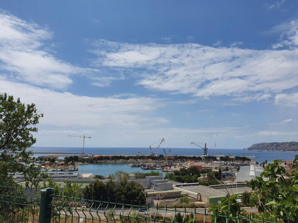 Maison Vue Mer Jardin Garage 13016 – 4 pièces – 3 chambres – 142 m²