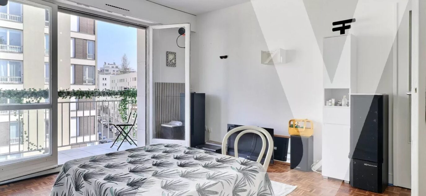 Deux pièces avec balcon – Proche Daumesnil – 2 pièces – 1 chambre – 51 m²