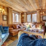 Magnifique Chalet de cinq chambres au pied de la piste de ski de Nyon – 6 pièces – 5 chambres – 8 voyageurs – 130 m²