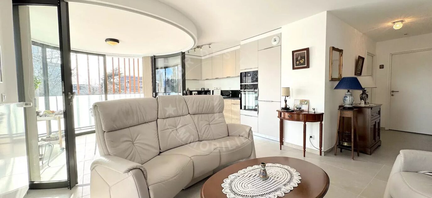 A vendre Appartement T4 Contemporain et Lumineux dans une Résidence Innovante de 2022 – Opportunité Immobilière – 4 pièces – 3 chambres – 8 voyageurs – 92.86 m²