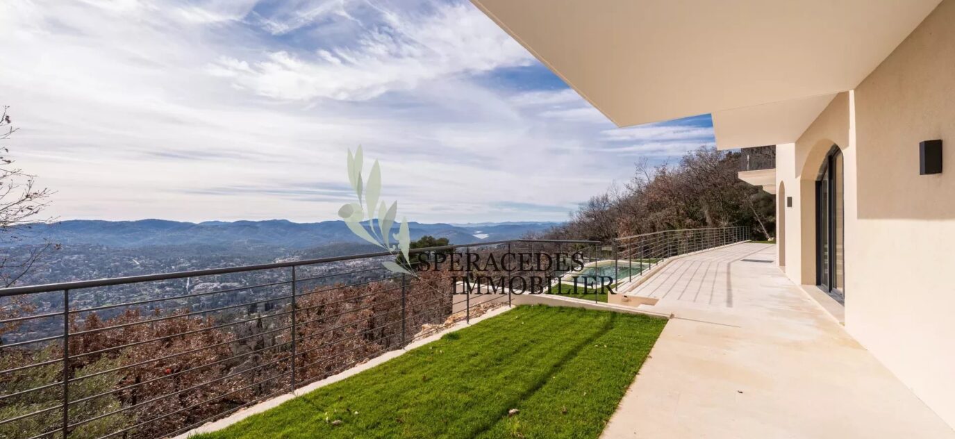 Spéracèdes – Superbe villa vue panoramique – 7 pièces – 4 chambres – 6 voyageurs – 235 m²