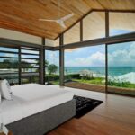 Splendide villa de luxe située en bord de mer – 8 pièces – 6 chambres – 823 m²