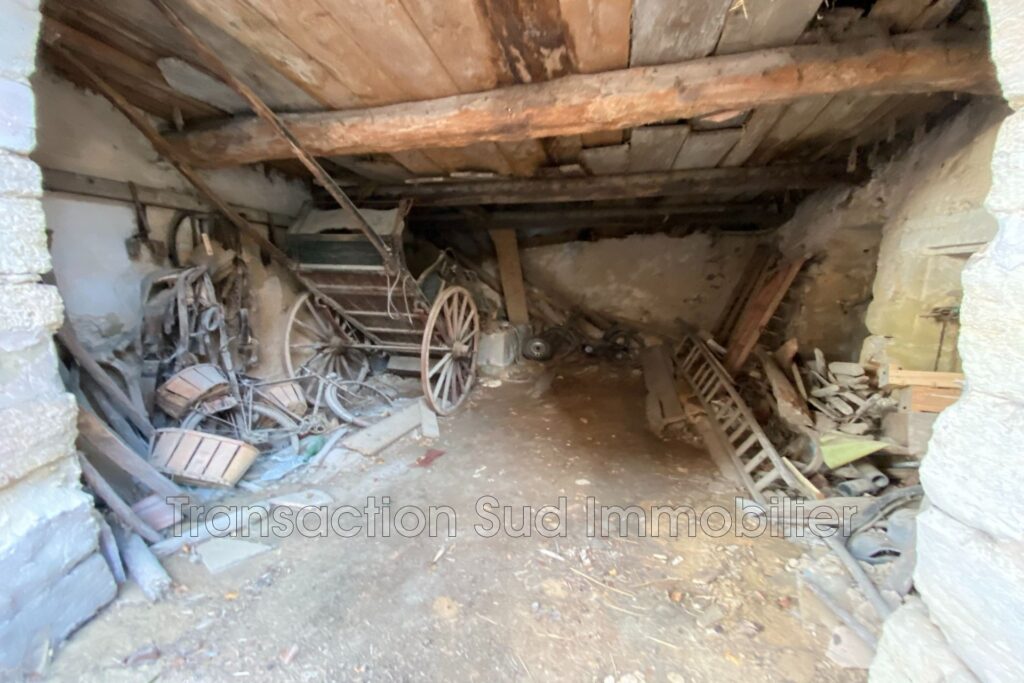 vente maison de village 6 Pièce(s) – 6 pièces – 4 chambres – NR voyageurs – 120.00 m²