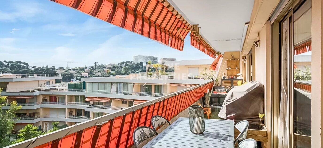 Bel appartement proche Cannes – 3 pièces – NR chambres – 8 voyageurs – 62 m²