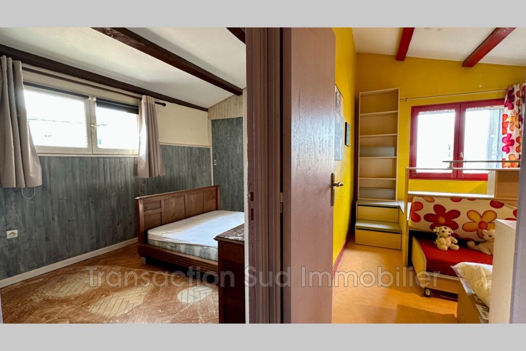 vente maison de village 6 Pièce(s) – 6 pièces – 4 chambres – NR voyageurs – 148.00 m²