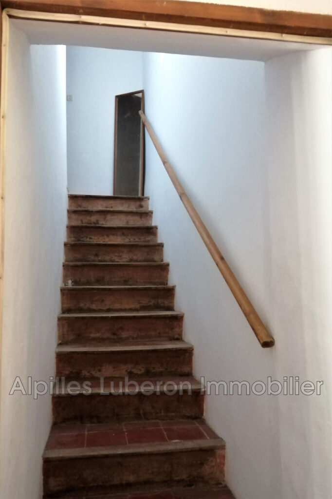 location saisonnière mas 6 Pièce(s) – 6 pièces – 4 chambres – NR voyageurs – 140.00 m²