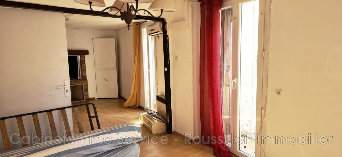 vente maison de ville 5 Pièce(s) – 5 pièces – 3 chambres – NR voyageurs – 104.00 m²