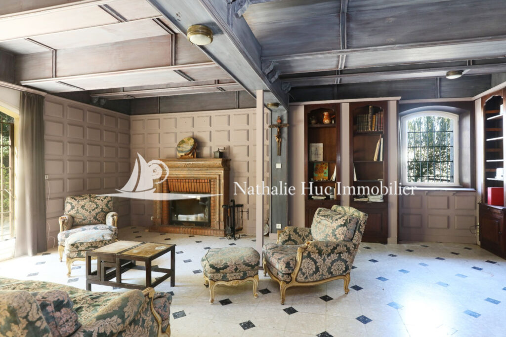 vente propriété 20 Pièce(s) – NR pièces – NR chambres – NR voyageurs – 956.00 m²