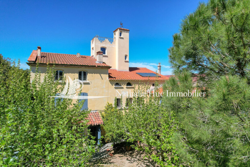 vente propriété 20 Pièce(s) – NR pièces – NR chambres – NR voyageurs – 956.00 m²