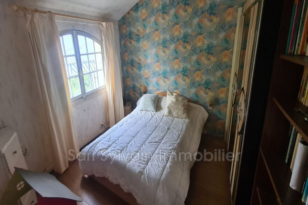 vente maison 6 Pièce(s) – 6 pièces – 5 chambres – NR voyageurs – 122.00 m²