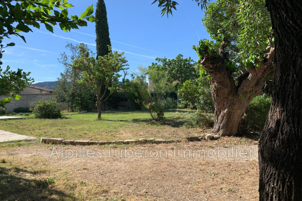 location saisonnière mas 6 Pièce(s) – 6 pièces – 4 chambres – NR voyageurs – 140.00 m²