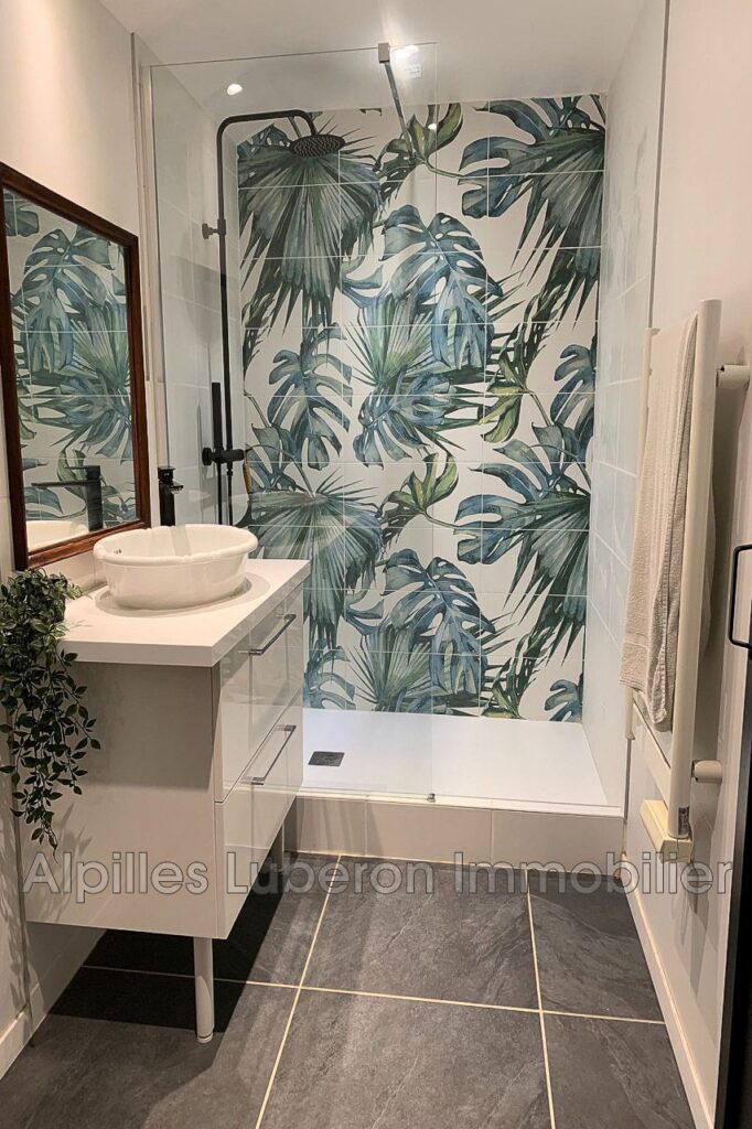 location saisonnière mas 6 Pièce(s) – 6 pièces – 4 chambres – NR voyageurs – 140.00 m²