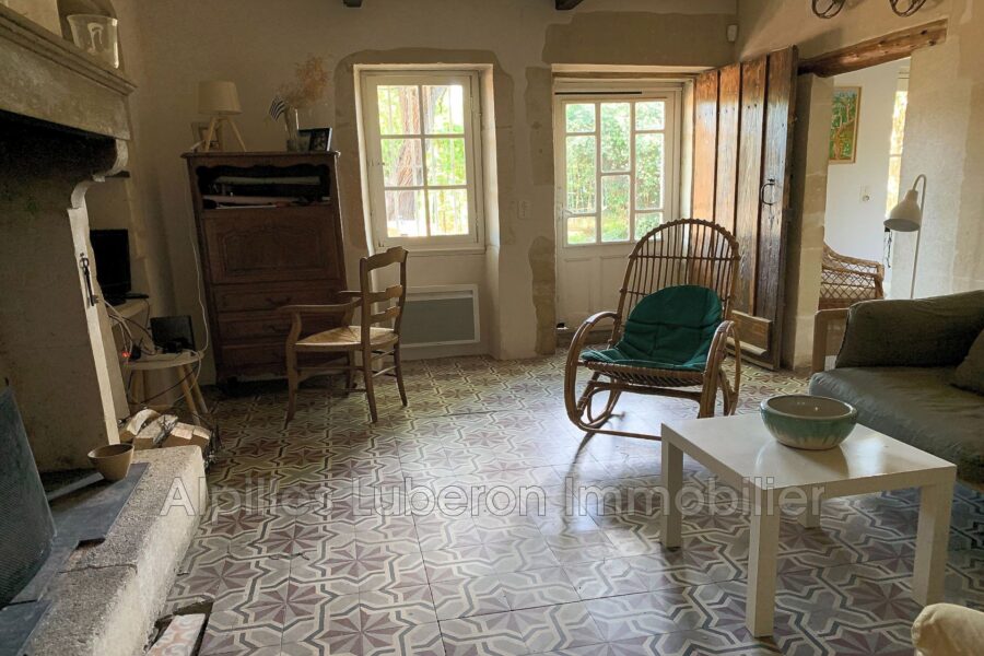 Maison à louer à Saint-Rémy-de-Provence