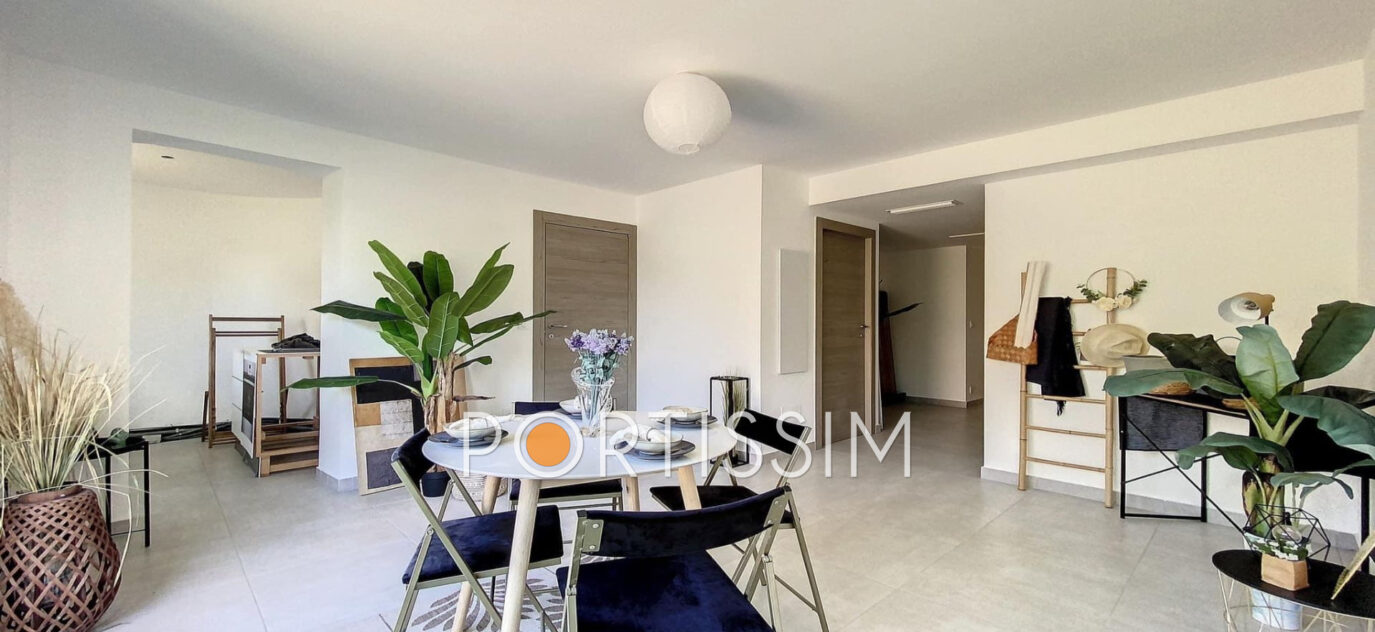 Golfe-Juan / appartement 2 pièces / état neuf / grand jardin – 2 pièces – 1 chambre – NR voyageurs – 50.21 m²