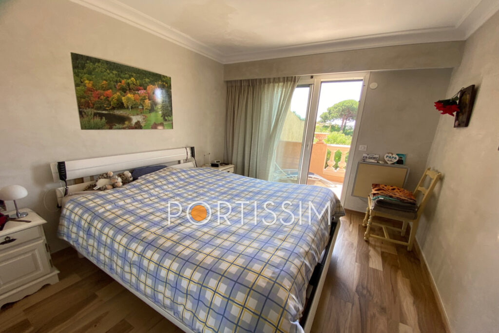 vente  5 Pièce(s) – 5 pièces – 4 chambres – NR voyageurs – 184.00 m²