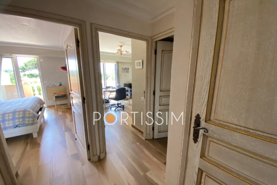 Maison à vendre à Saint-laurent-du-var