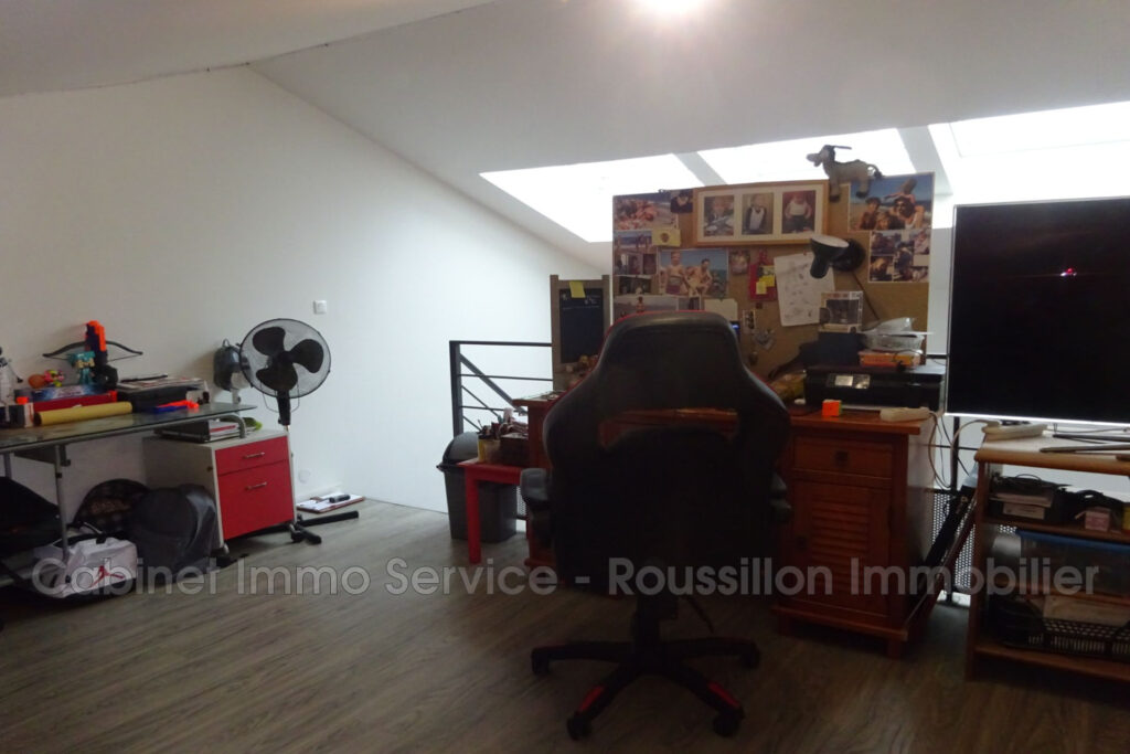 vente maison en pierre 3 Pièce(s) – 3 pièces – 2 chambres – NR voyageurs – 81.00 m²