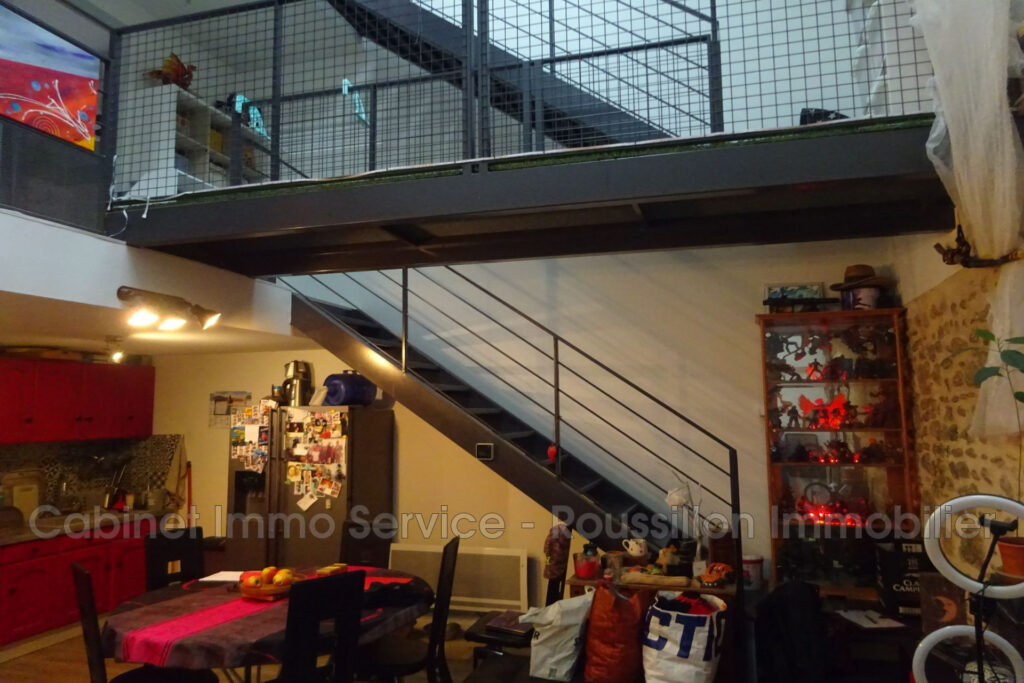 vente maison en pierre 3 Pièce(s) – 3 pièces – 2 chambres – NR voyageurs – 81.00 m²