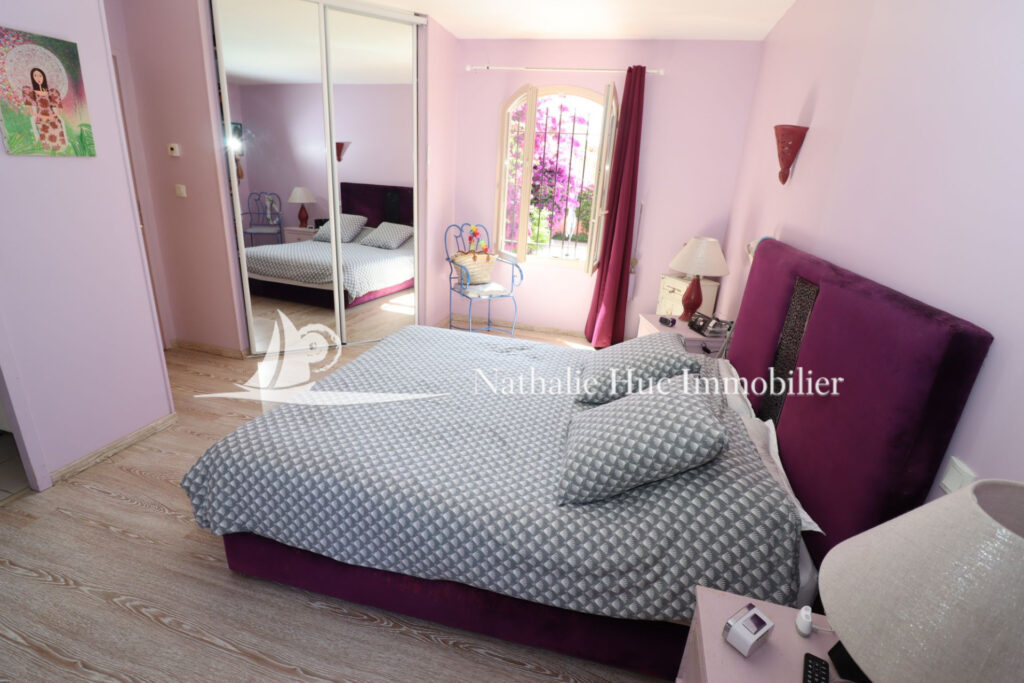 vente villa 5 Pièce(s) – 5 pièces – 4 chambres – NR voyageurs – 154.00 m²