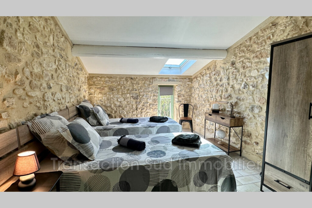 vente maison 11 Pièce(s) – 11 pièces – 7 chambres – NR voyageurs – 280.00 m²