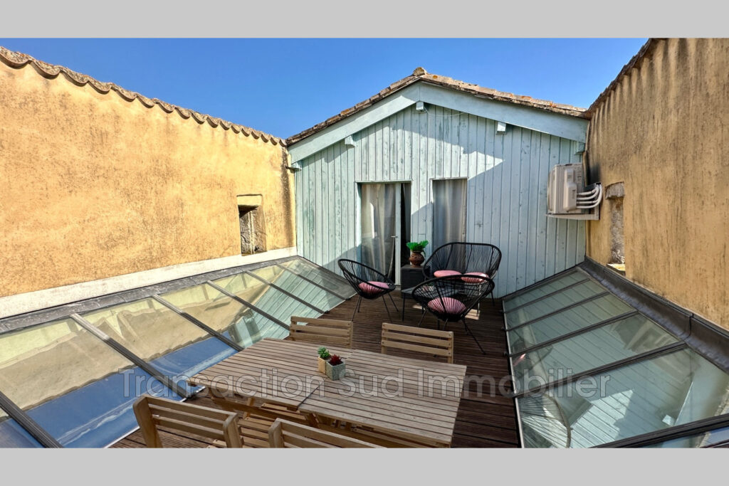 vente maison 11 Pièce(s) – 11 pièces – 7 chambres – NR voyageurs – 280.00 m²