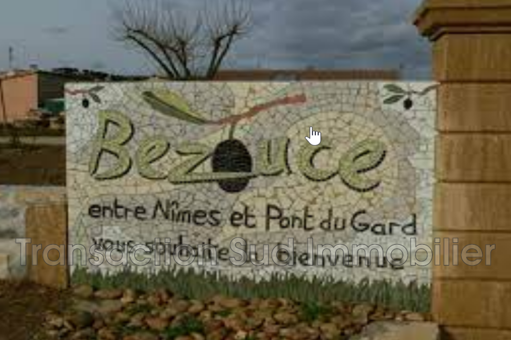 vente maison 4 Pièce(s) – 4 pièces – 3 chambres – NR voyageurs – 81.00 m²