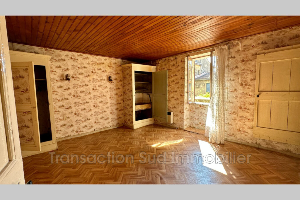 vente maison 5 Pièce(s) – 5 pièces – 3 chambres – NR voyageurs – 95.00 m²