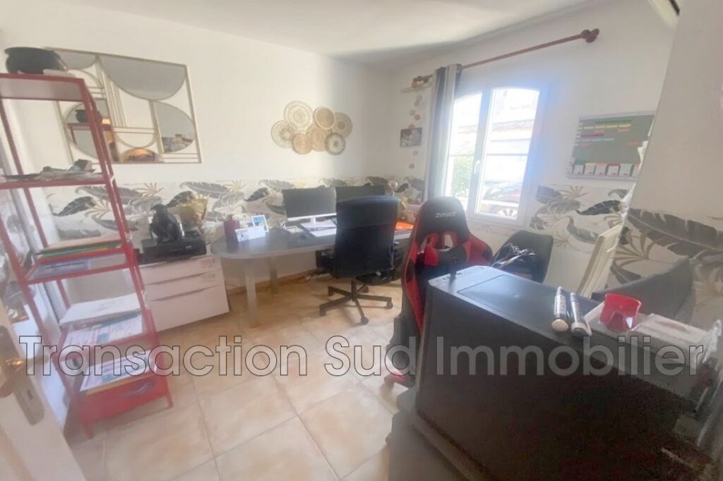 vente villa 5 Pièce(s) – 5 pièces – 4 chambres – NR voyageurs – 110.00 m²