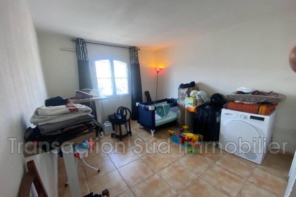 vente villa 5 Pièce(s) – 5 pièces – 4 chambres – NR voyageurs – 110.00 m²