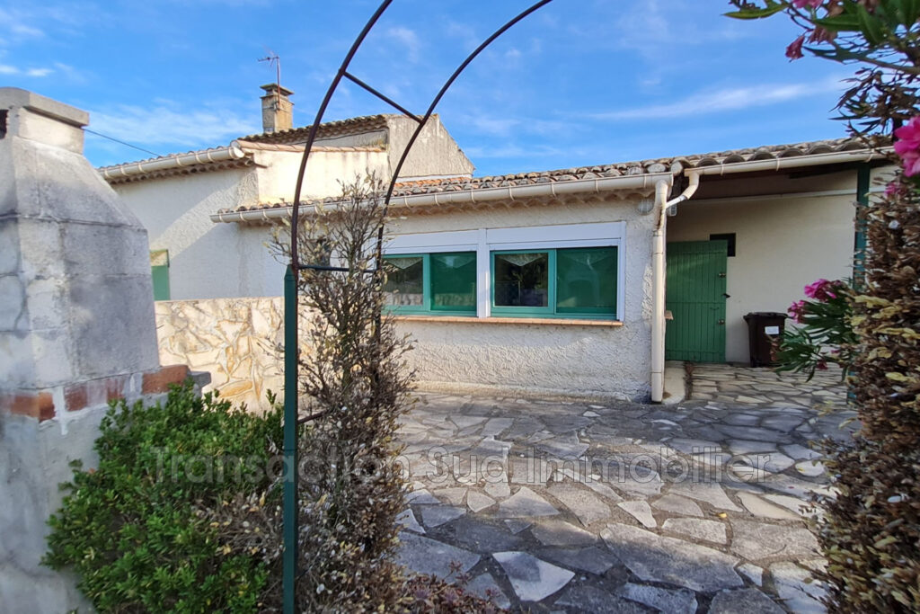 vente maison 9 Pièce(s) – 9 pièces – 7 chambres – NR voyageurs – 220.00 m²