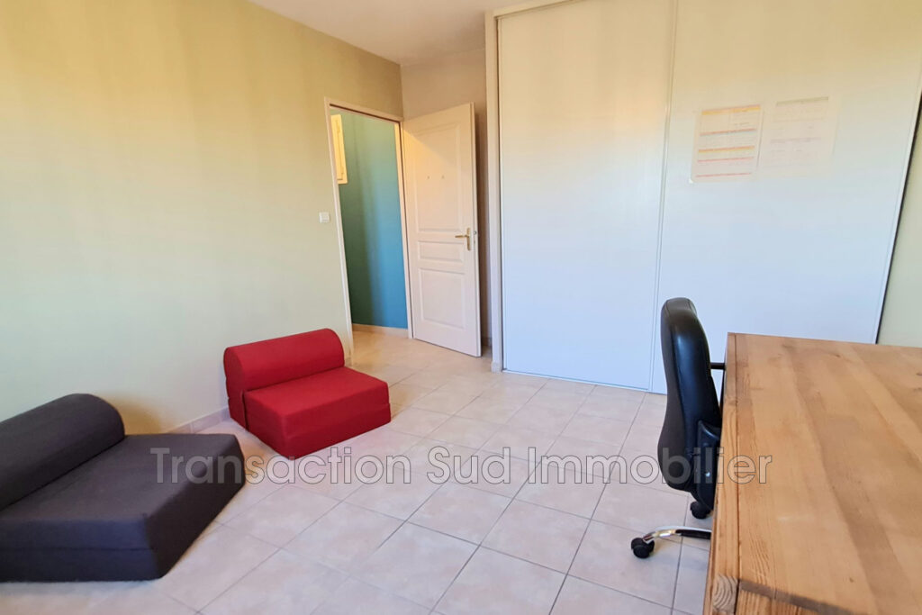 vente maison 4 Pièce(s) – 4 pièces – 3 chambres – NR voyageurs – 81.00 m²