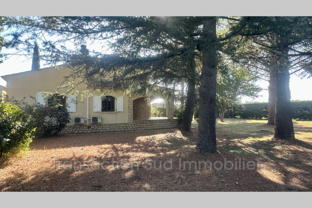 vente maison 5 Pièce(s) – 5 pièces – 3 chambres – NR voyageurs – 148.00 m²