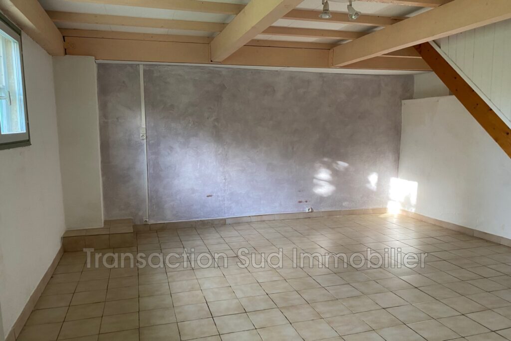 vente maison 9 Pièce(s) – 9 pièces – 7 chambres – NR voyageurs – 220.00 m²