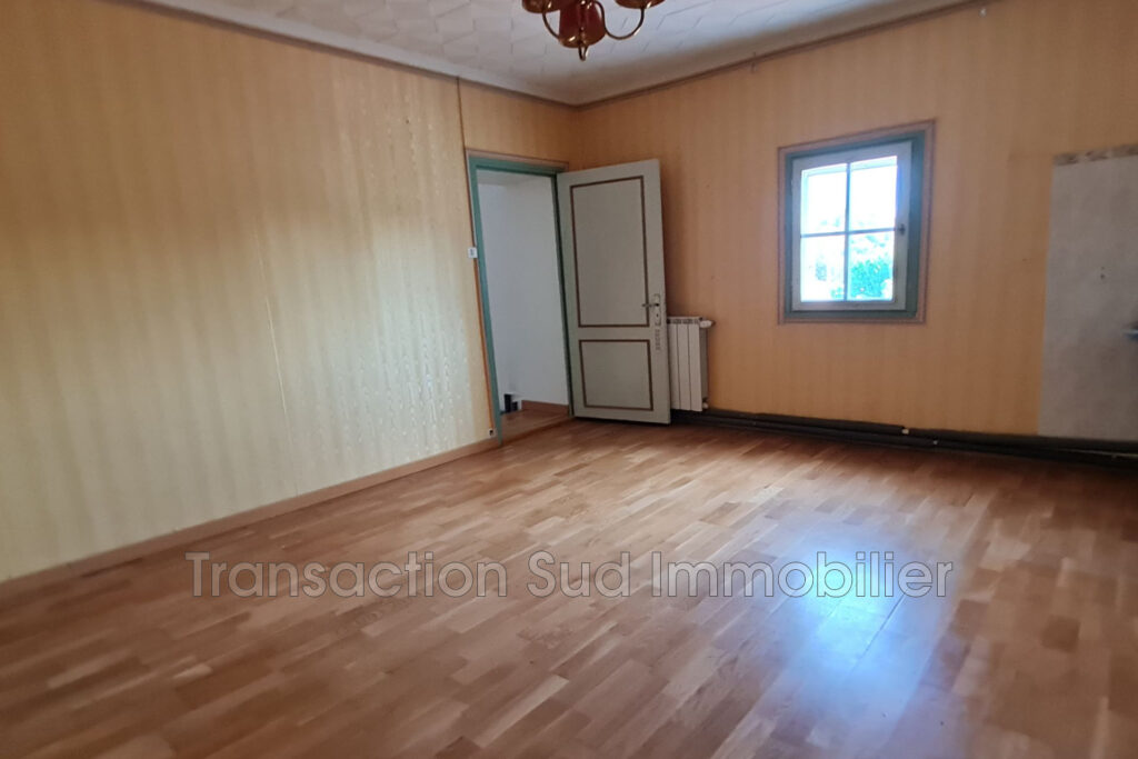 vente maison 9 Pièce(s) – 9 pièces – 7 chambres – NR voyageurs – 220.00 m²