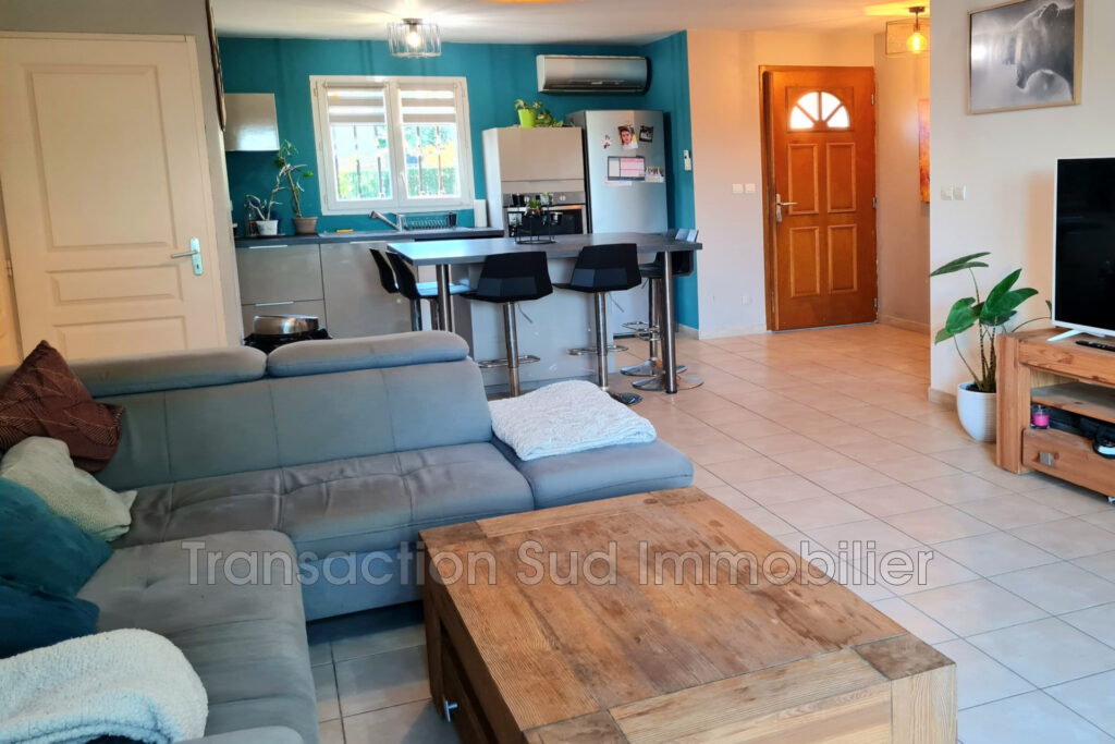 vente maison 4 Pièce(s) – 4 pièces – 3 chambres – NR voyageurs – 81.00 m²